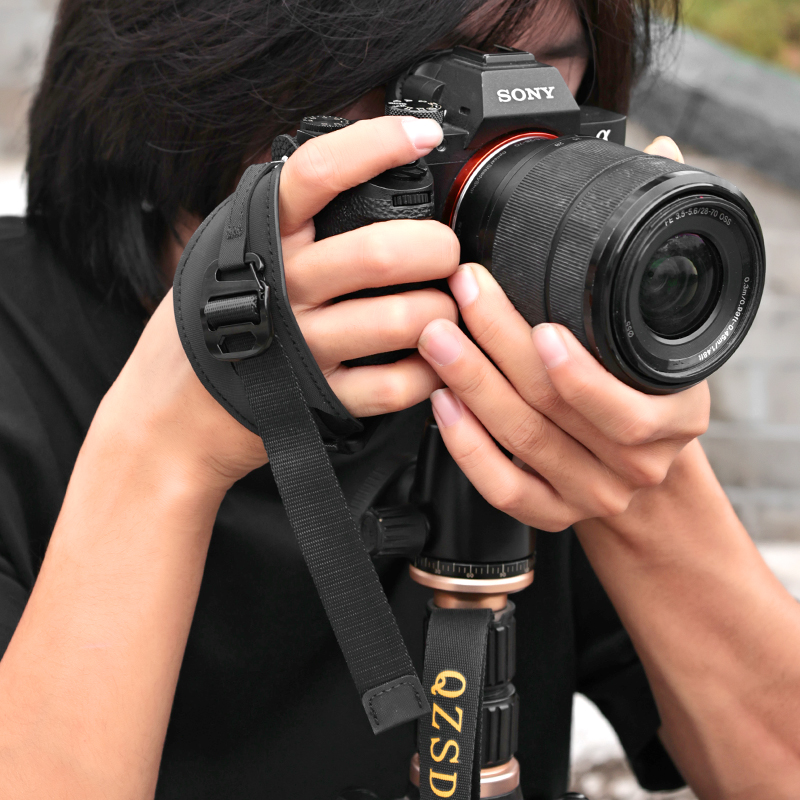 Poignée dragonne pour appareil - Camera Strap Leather avis et prix